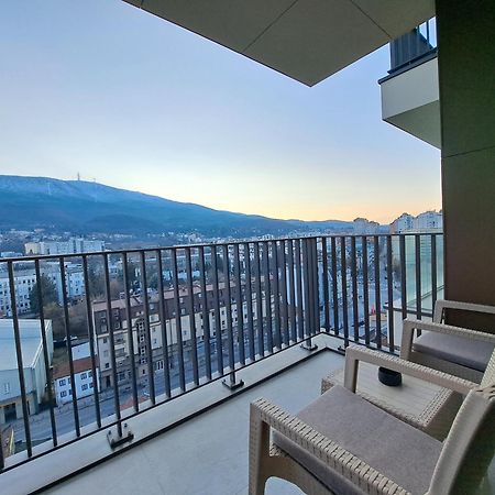 Divine 69 Luxury Apartment, Skopje City - Center, Diamond Residences, Free Parking Dış mekan fotoğraf